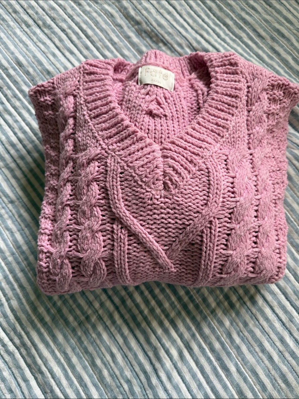 EUC Fate Rose Pink Cable-Panel V-Neck Sweater cropped